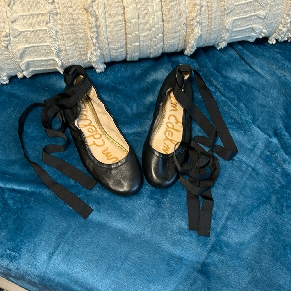 Sam Edelman lace up flats